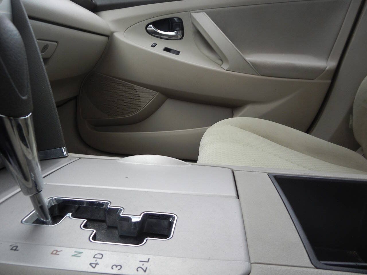 Used 2007 Toyota Camry CE FWD image 40
