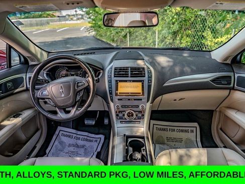 Used 2019 Lincoln MKZ Premiere FWD image 16