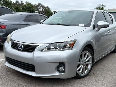 Used 2011 Lexus CT 200h Premium w/ Leather Pkg FWD image 10