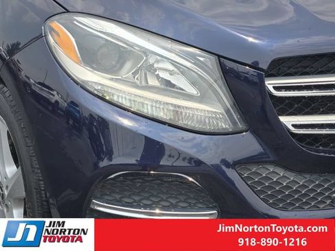 Used 2017 Mercedes-Benz GLE 350 4MATIC image 9
