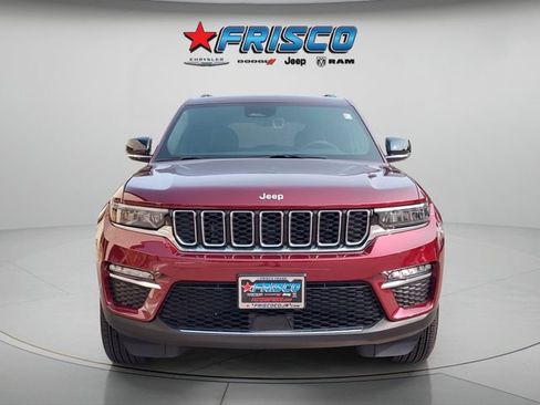 Used 2025 Jeep Grand Cherokee Limited RWD image 2