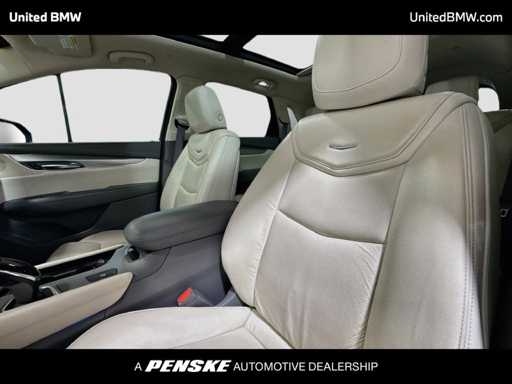 Used 2019 Cadillac XT5 Luxury FWD image 12