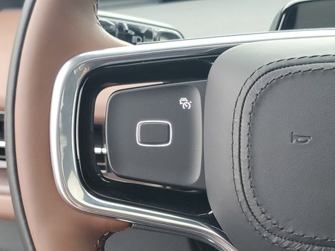 New 2026 Lincoln Navigator L Reserve image 17