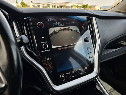 Used 2022 Subaru Outback Premium image 32