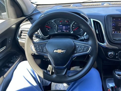 Used 2020 Chevrolet Equinox LT FWD image 11