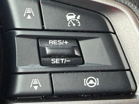 Used 2023 Subaru Ascent Limited AWD/4WD image 22