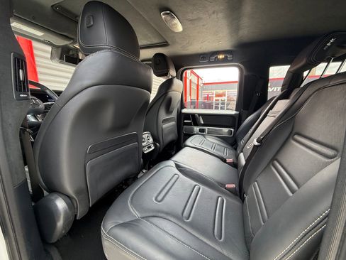Used 2025 Mercedes-Benz G 580 w/ EQ Technology image 21