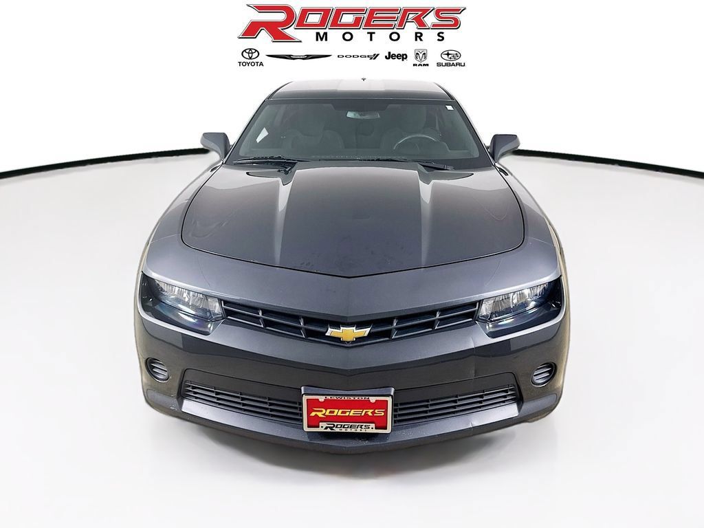 Used 2015 Chevrolet Camaro LS RWD image 2