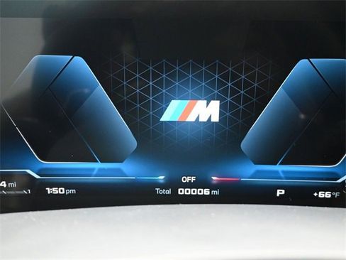 New 2026 BMW X5 M60i w/ Climate Comfort Package image 10