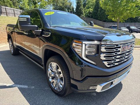 Used 2024 GMC Sierra 1500 Denali w/ Denali Reserve Package AWD/4WD image 1