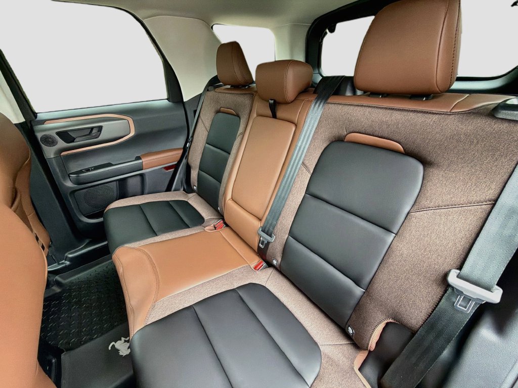 New 2026 Ford Bronco Sport Outer Banks w/ Outer Banks Tech Package+ AWD/4WD image 28