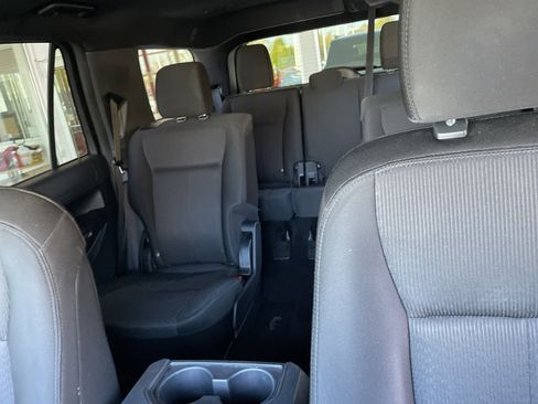 Used 2021 Ford Expedition XLT image 29