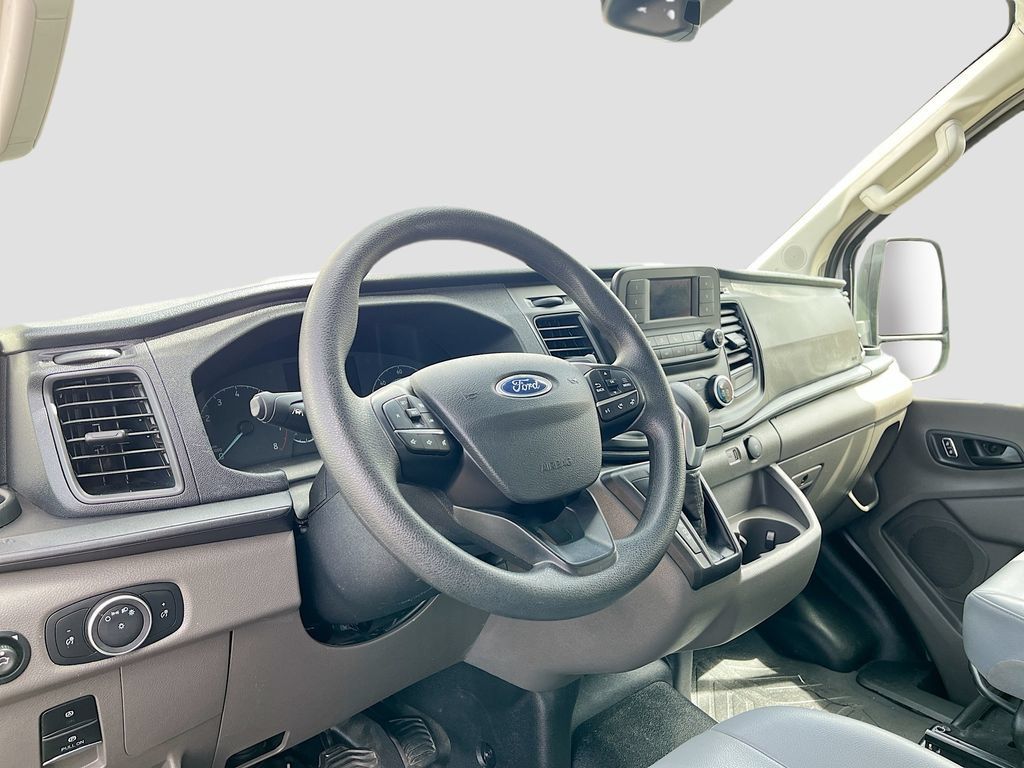 Used 2025 Ford Transit 250 Low Roof w/ Exterior Upgrade Package RWD image 9