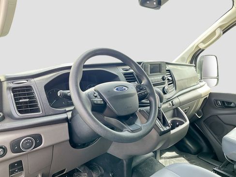 Used 2025 Ford Transit 250 Low Roof w/ Exterior Upgrade Package RWD image 9