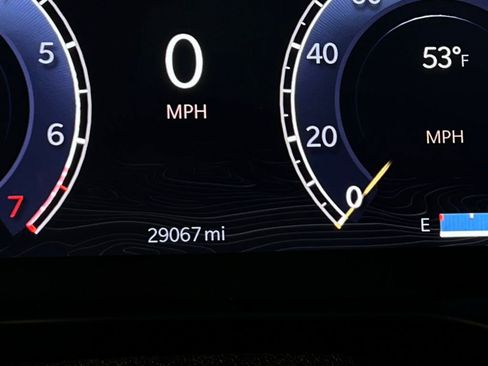 Used 2024 Jeep Grand Cherokee L Limited w/ Luxury Tech Group II image 15