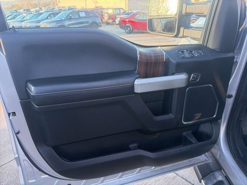 Used 2015 Ford F150 Lariat w/ Equipment Group 502A Luxury image 12