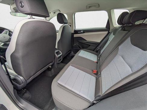 New 2025 Volkswagen Taos S image 17