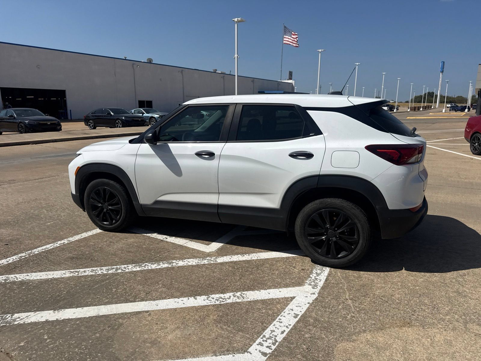 Used 2023 Chevrolet TrailBlazer LS FWD image 7