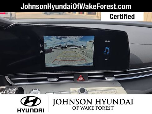 Used 2025 Hyundai Elantra Limited FWD image 32