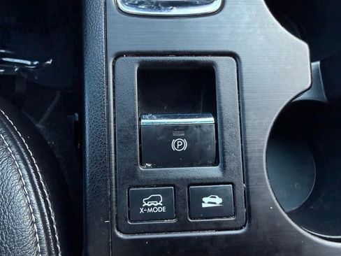 Used 2016 Subaru Outback 2.5i Premium image 10