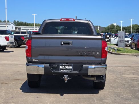 Used 2018 Toyota Tundra SR5 w/ SR5 Upgrade Package RWD image 5