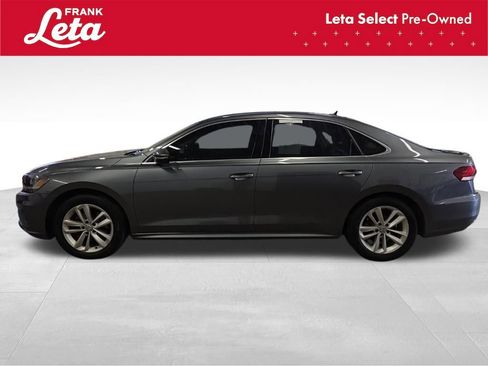 Used 2020 Volkswagen Passat 2.0T SE image 3