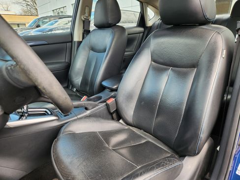 Used 2016 Nissan Sentra SR w/ SR Premium Package image 7