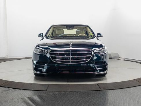 Certified 2023 Mercedes-Benz S 500 4MATIC image 2