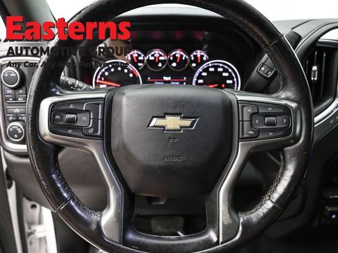 Used 2021 Chevrolet Silverado 1500 LT AWD/4WD image 10