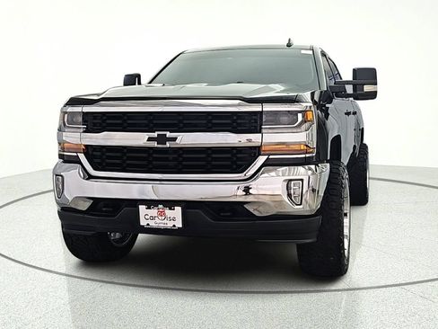 Used 2018 Chevrolet Silverado 1500 LT w/ LT Eassist Package AWD/4WD image 9