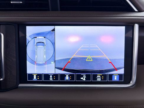 Used 2021 GMC Yukon Denali w/ Denali Ultimate Package image 10