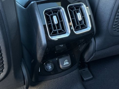 New 2025 Kia Sorento SX Prestige image 13