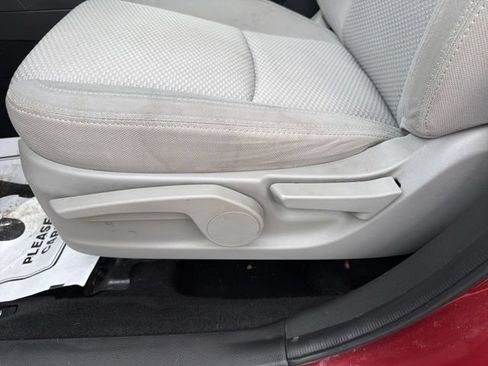 Used 2015 Subaru Forester 2.5i w/ Alloy Wheel Package AWD/4WD image 6