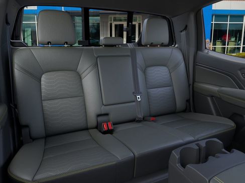 New 2026 Chevrolet Colorado ZR2 w/ Midnight Edition AWD/4WD image 18
