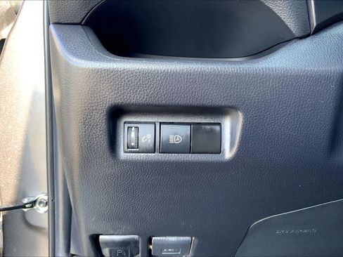Used 2023 Toyota RAV4 LE FWD image 33