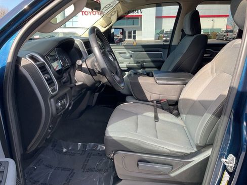 Used 2019 RAM 1500 Big Horn image 2
