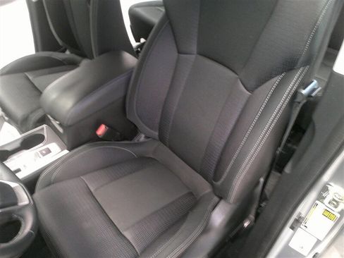 Used 2020 Subaru Ascent Premium image 26