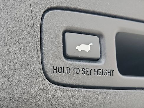 Used 2025 Acura ADX A-Spec image 30