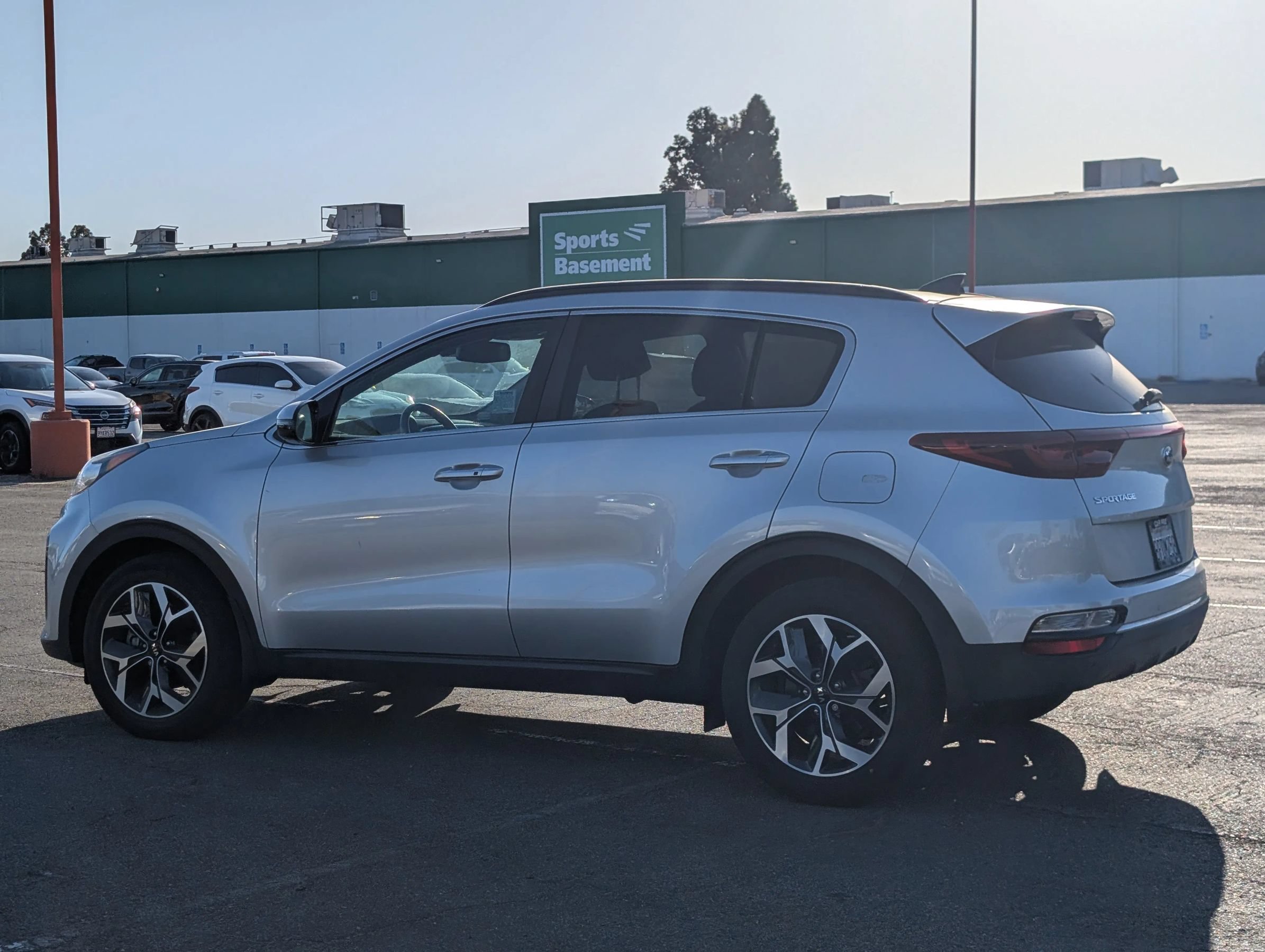 Used 2020 Kia Sportage EX w/ EX Technology Package FWD image 5