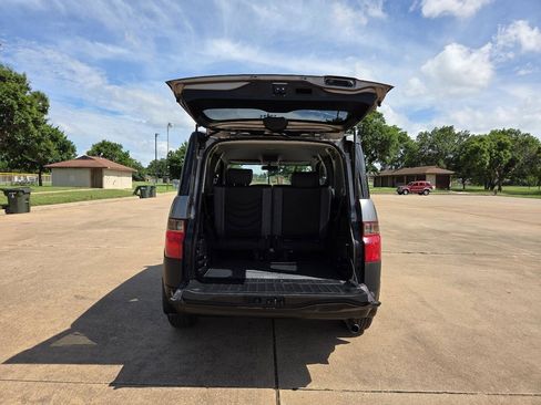 Used 2005 Honda Element EX image 26