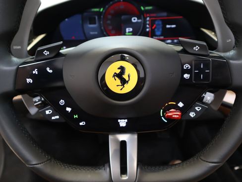 Used 2022 Ferrari SF90 Spider AWD/4WD image 19