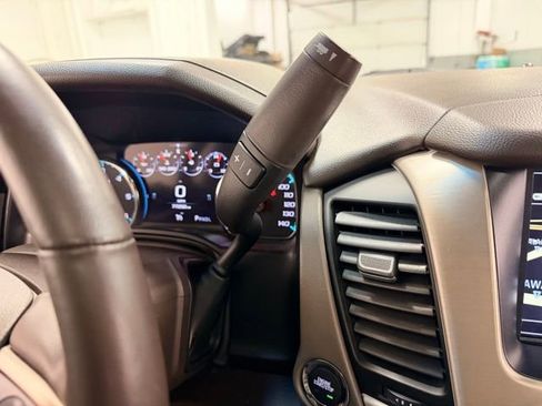 Certified 2020 GMC Yukon XL Denali w/ Open Road Package image 18