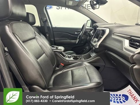 Used 2021 GMC Acadia SLT w/ Technology Package image 10