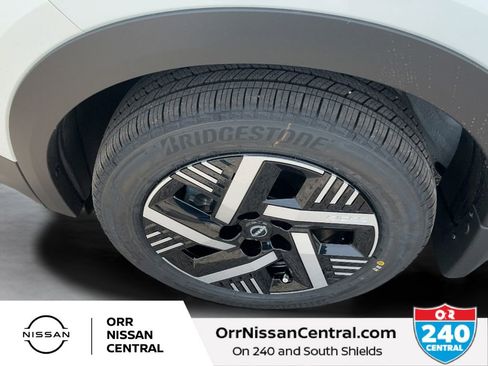 New 2026 Nissan Kicks SV w/ Cold Weather Package FWD image 9