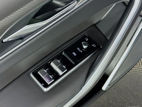 New 2026 Jaguar F-PACE SVR image 20