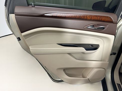 Used 2014 Cadillac SRX Premium FWD image 26