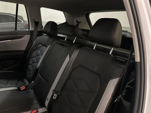 New 2026 Volkswagen Atlas Peak Edition image 21