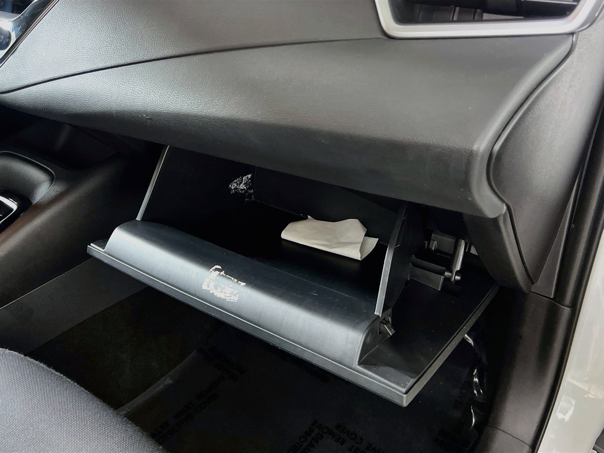 Used 2021 Toyota Corolla LE FWD image 32