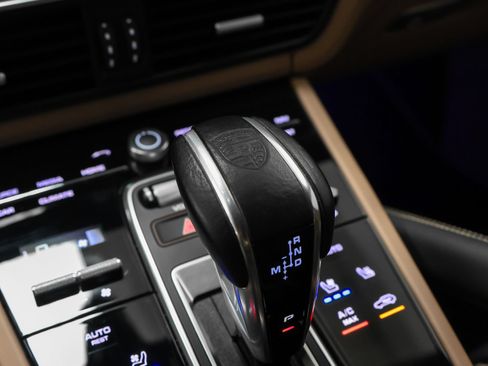 Certified 2023 Porsche Cayenne GTS AWD/4WD image 48
