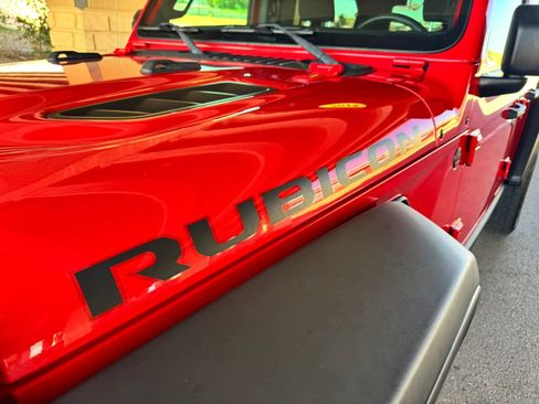 Used 2019 Jeep Wrangler Unlimited Rubicon w/ Steel Bumper Group AWD/4WD image 9